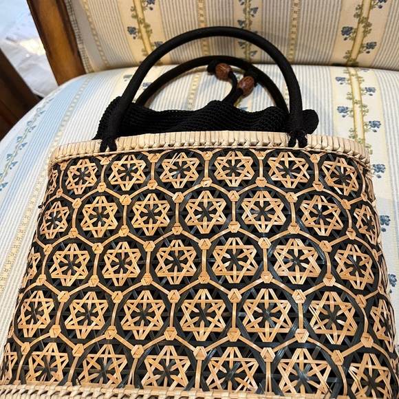 The Sak Black and Tan Straw Bag with Ornate Design Inner Drawstring Liner - Picture 7 of 8